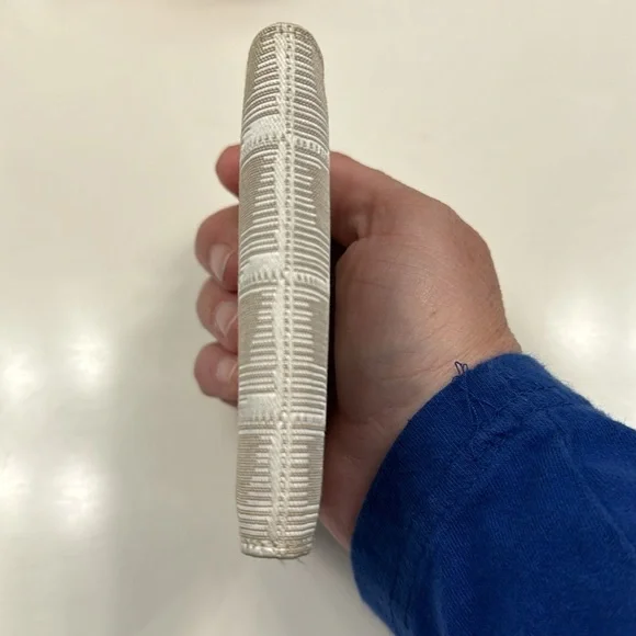 Chanel - Cloth Bifold wallet - great condition AUTHENTIC - Picture 11 of 15